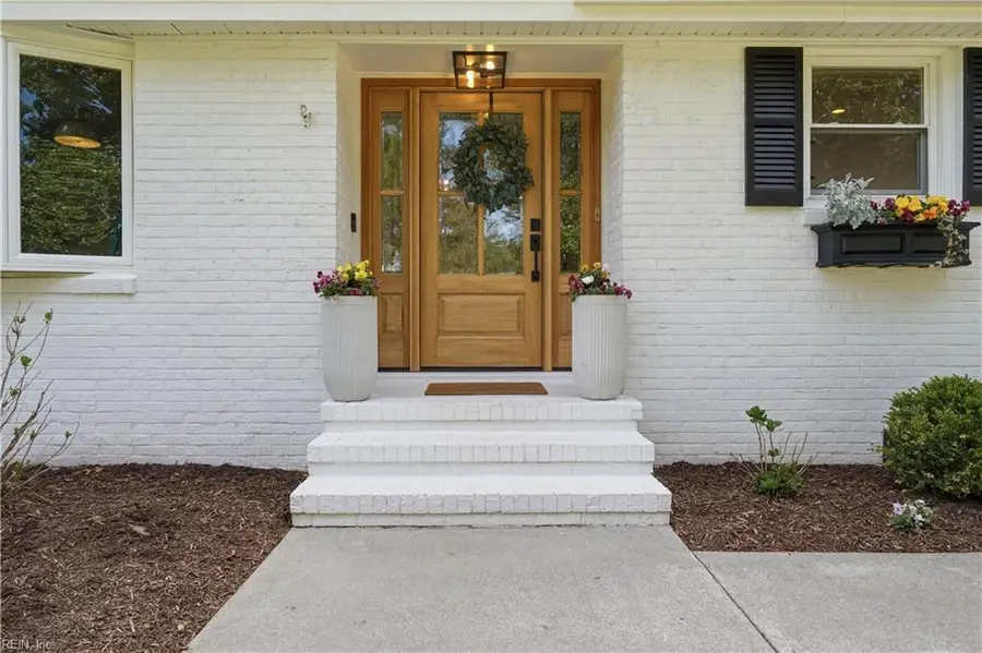 1813 Fleet Terrace, Virginia Beach, VA 23454 - #3