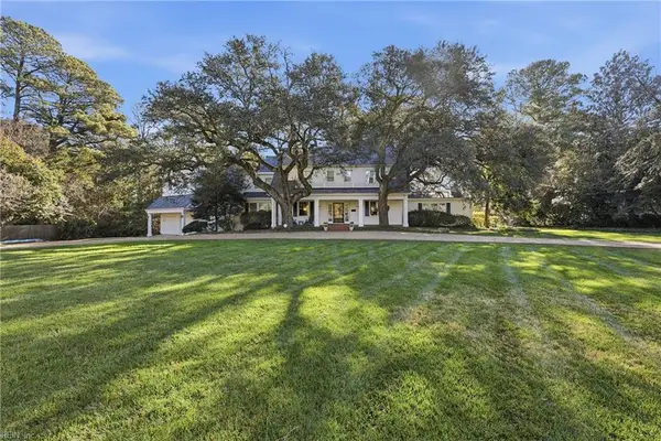 1048 Algonquin Road, Norfolk, VA 23505