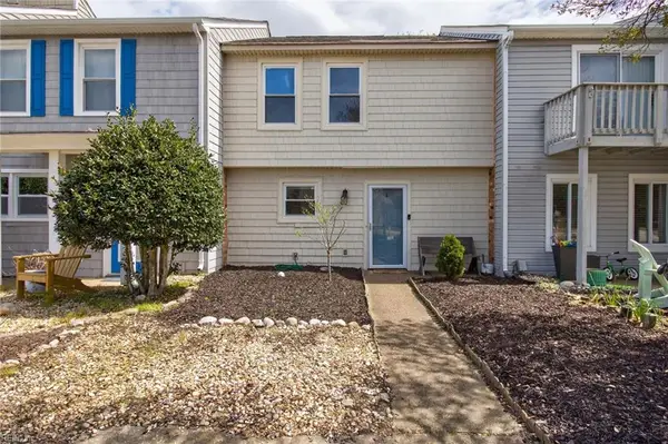 2104 Whispering Sands Lane, Virginia Beach, VA 23455