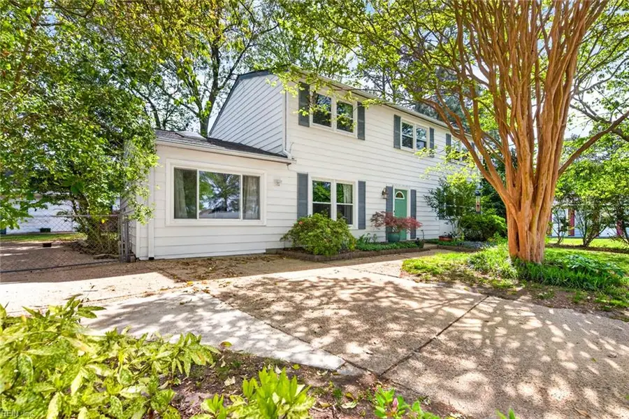 804 Lord Leighton Court, Virginia Beach, VA 23454 - #2