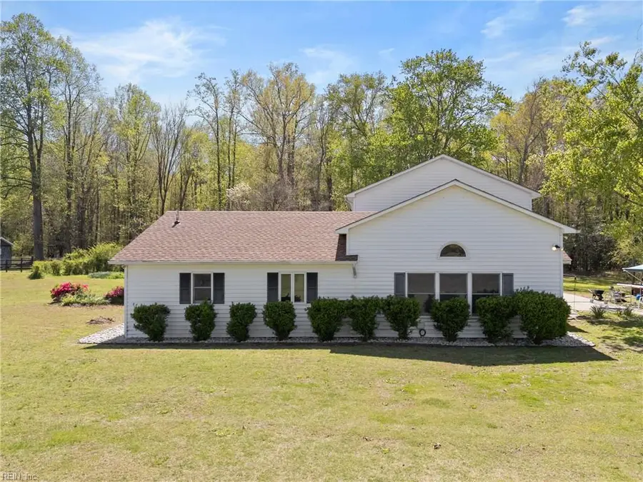 12522 Doles Road, Zuni, VA 23898 - #2