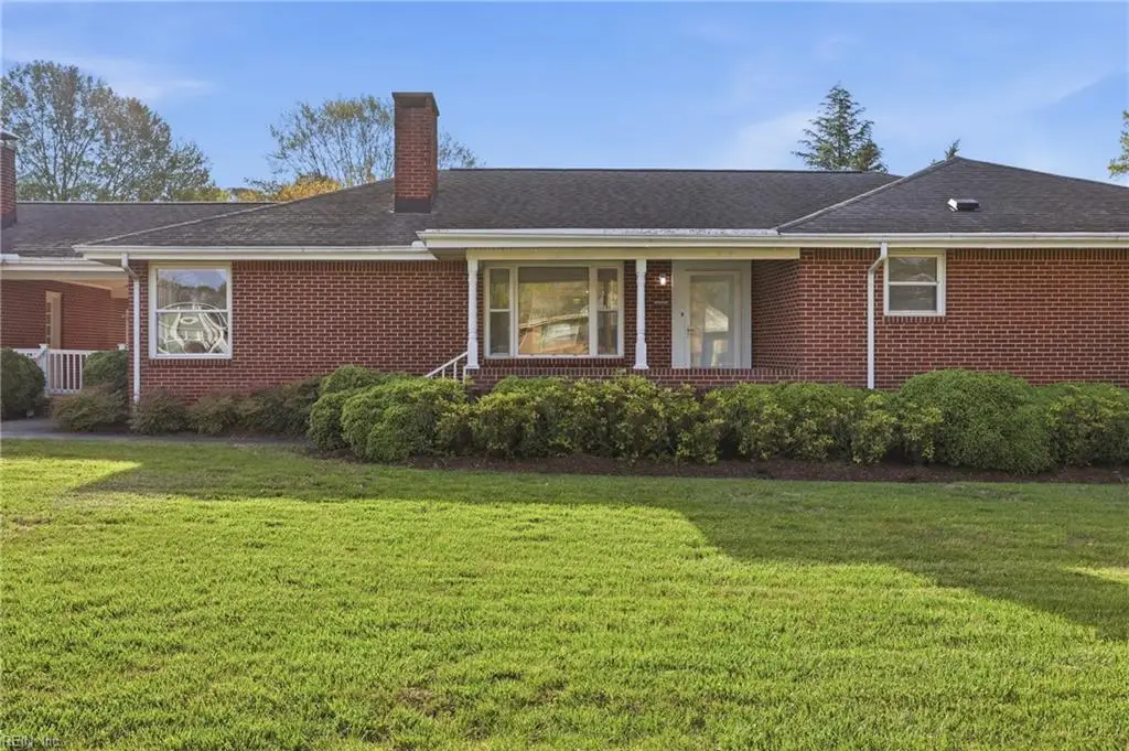 204 E Mcginnis Circle, Norfolk, VA 23502 - #1