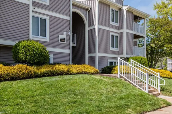 1005 Autumn Woods Lane #108, Virginia Beach, VA 23454