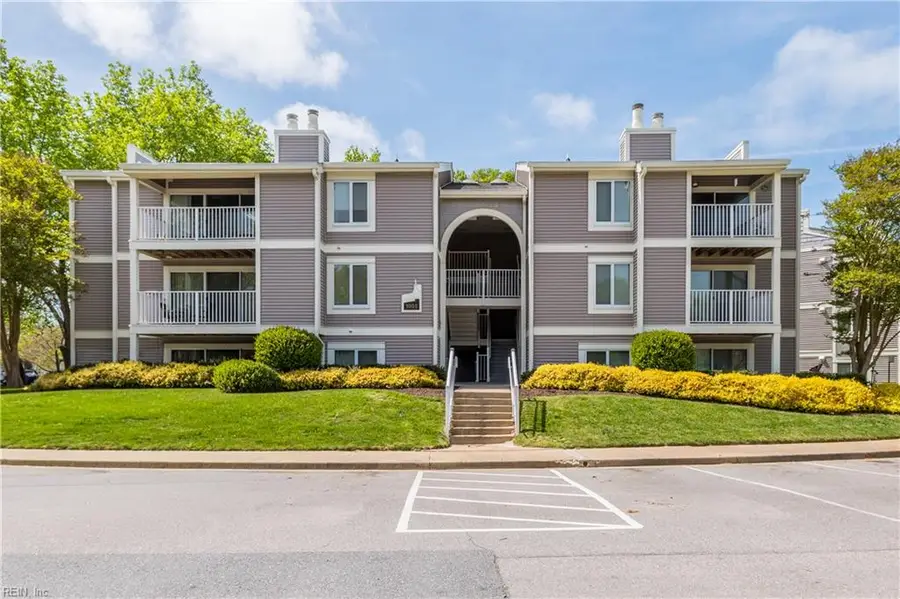 1005 Autumn Woods Lane #108, Virginia Beach, VA 23454 - #3