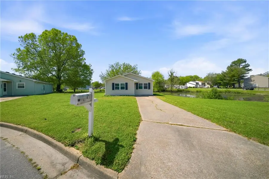 3803 Peach Orchard Circle, Portsmouth, VA 23703 - #3
