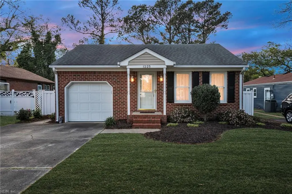 1225 Hawthorne Drive, Chesapeake, VA 23325 - #1
