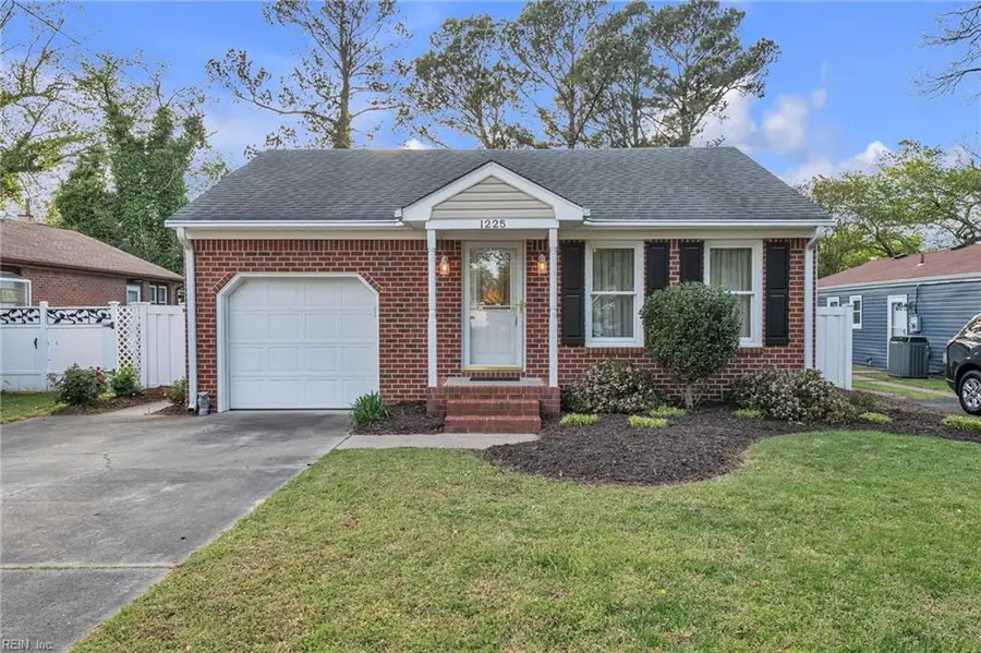 1225 Hawthorne Drive, Chesapeake, VA 23325 - #2