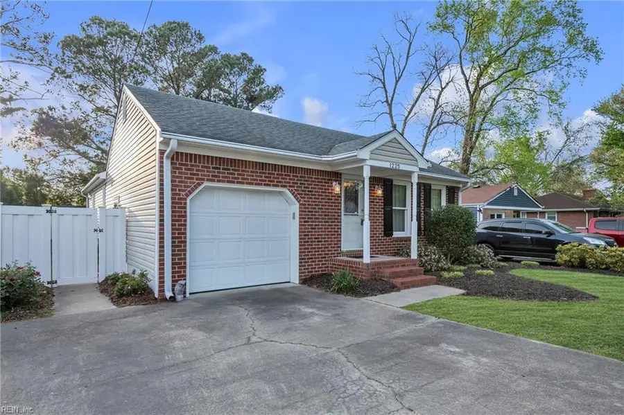 1225 Hawthorne Drive, Chesapeake, VA 23325 - #3