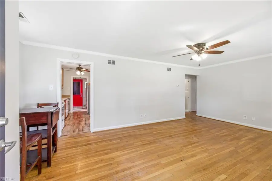 629 Beach View Street, Norfolk, VA 23503 - #3