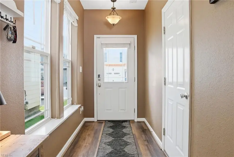 412 Cottage Way #24, Virginia Beach, VA 23462 - #2