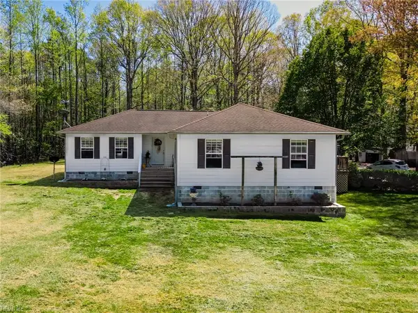 8086 Beaver Pond Road, Gloucester, VA 23061