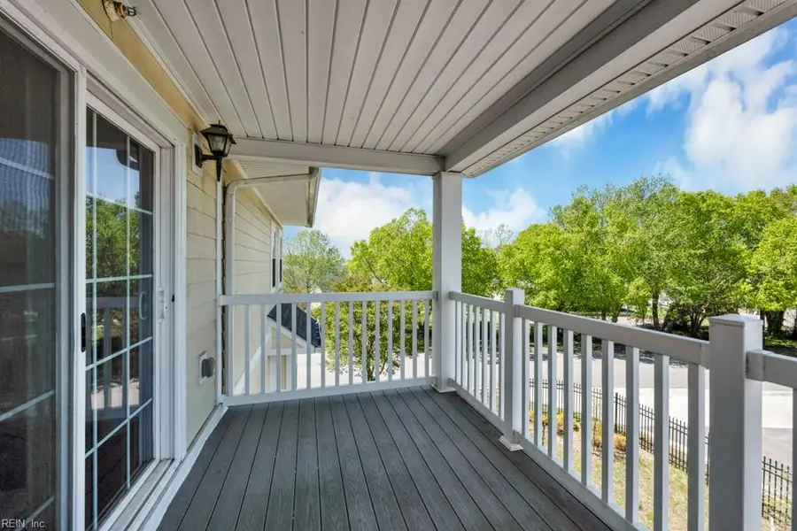 1016 Thoroughgood Way #307, Chesapeake, VA 23324 - #2