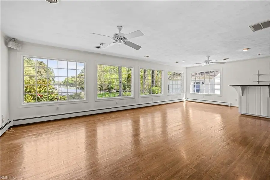 3916 Thalia Drive, Virginia Beach, VA 23455 - #3