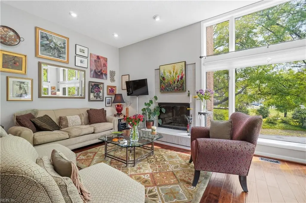 696 Mowbray Arch #930, Norfolk, VA 23507 - #1