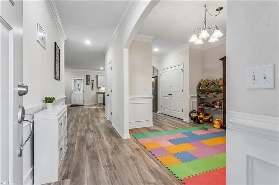 112 Silver Isles Boulevard, Hampton, VA 23664 - #2