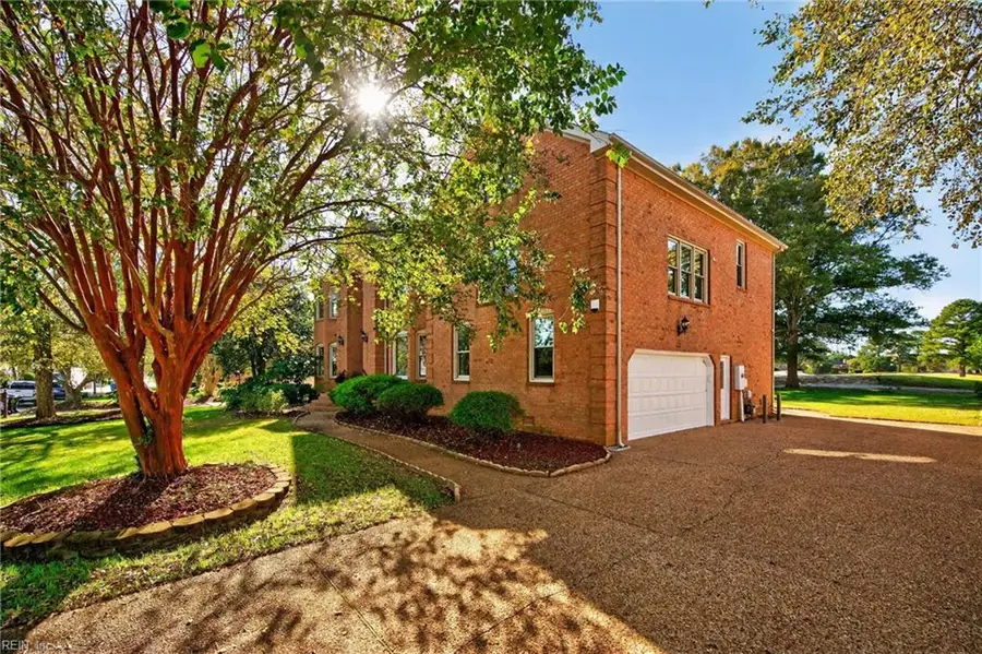 2348 Haversham Close, Virginia Beach, VA 23454 - #2