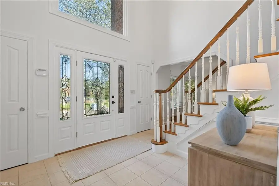 2348 Haversham Close, Virginia Beach, VA 23454 - #3