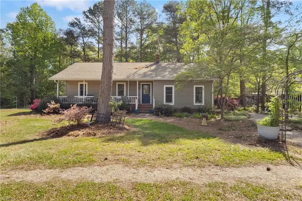 6931 Knoll Bay Lane, Gloucester, VA 23061