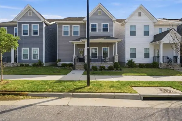 1518 Waltham Lane, Newport News, VA 23602