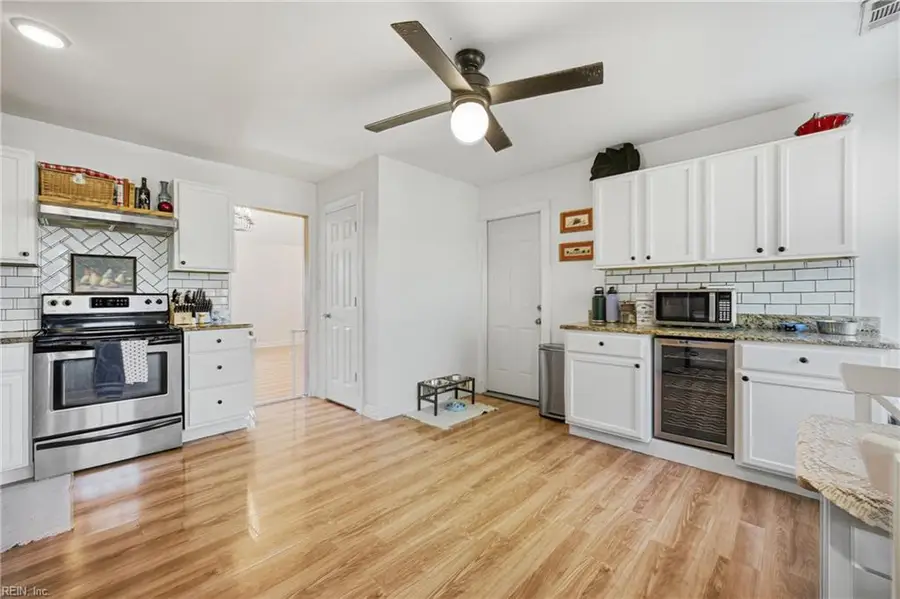 4487 Cherrywood Lane, Virginia Beach, VA 23453 - #3