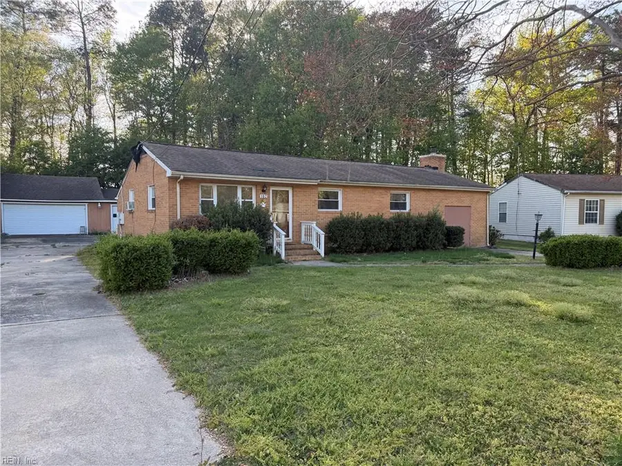 107 Carver Place, Yorktown, VA 23692 - #2