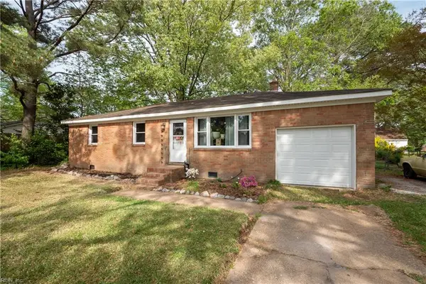 1009 Vanderploeg Drive, Chesapeake, VA 23320