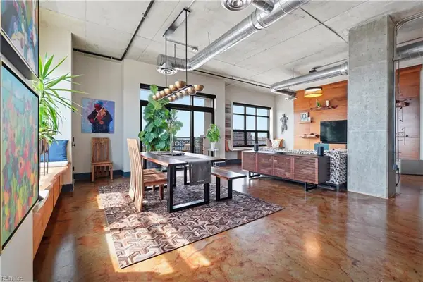 123 College Place #912, Norfolk, VA 23510