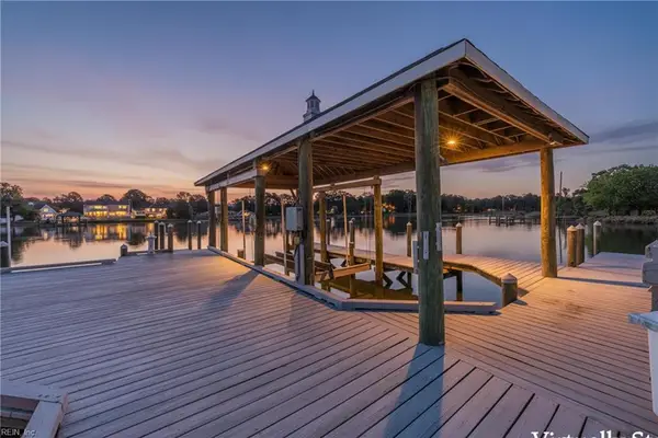 106 Ocean Breeze Drive, Yorktown, VA 23693