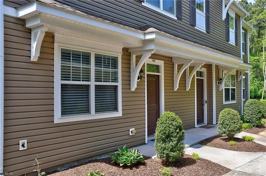 602 Lacy Oak Drive, Chesapeake, VA 23320 - #2