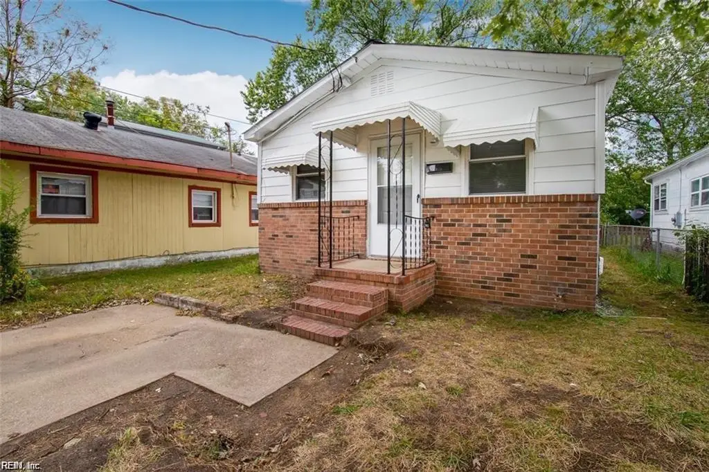 714 Langley Ave, Hampton, VA 23669 - #1