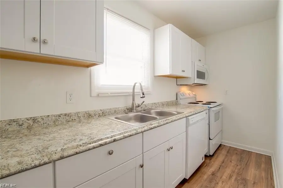 714 Langley Ave, Hampton, VA 23669 - #3