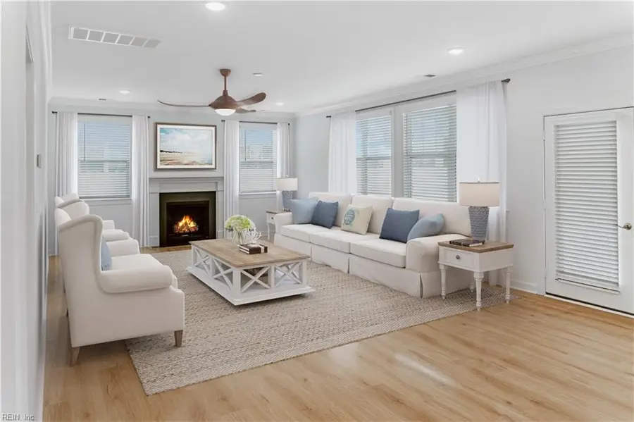 724 Crestfield Drive, Chesapeake, VA 23320 - #2