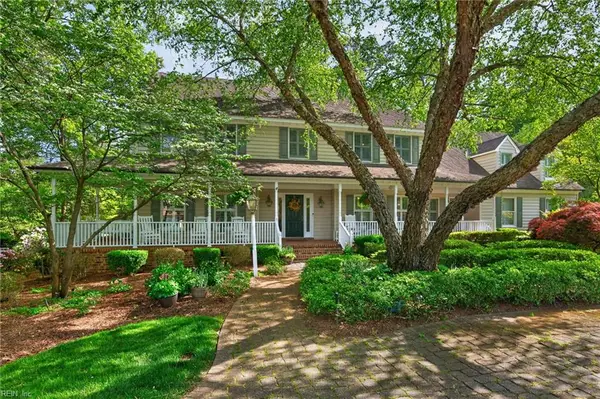 1813 Eden Way, Virginia Beach, VA 23454