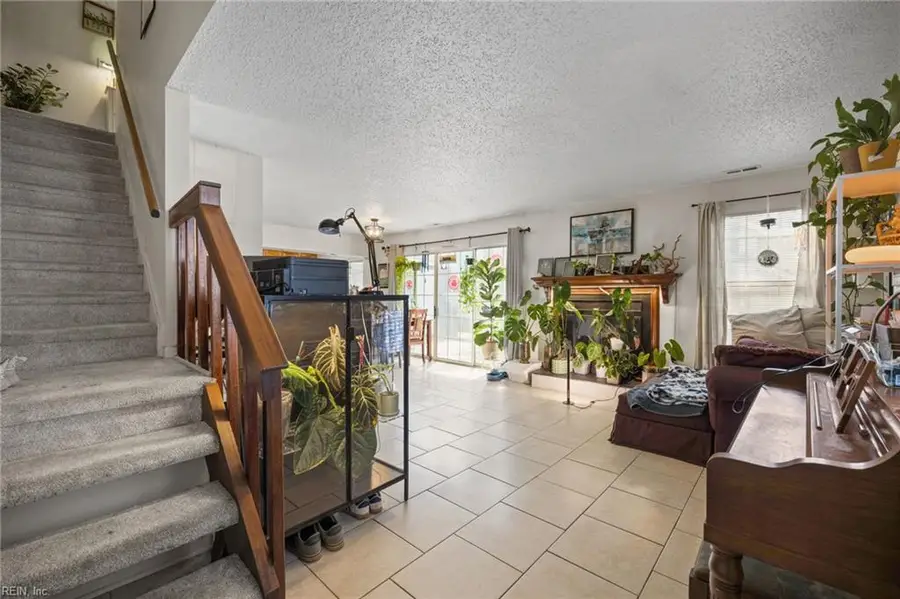 633 Oleander Circle, Virginia Beach, VA 23464 - #3