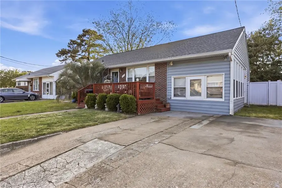 9525 Willow Terrace, Norfolk, VA 23503 - #3