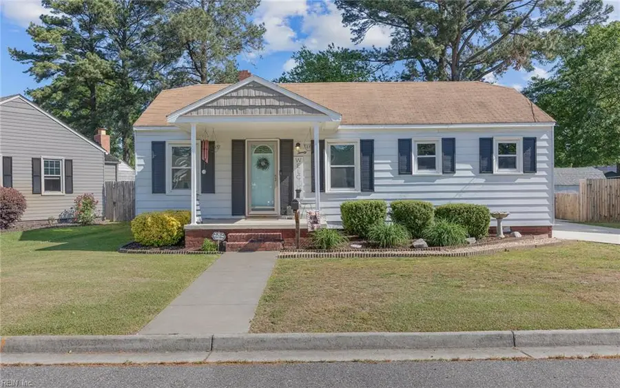 20 S Colin Drive, Portsmouth, VA 23701 - #3