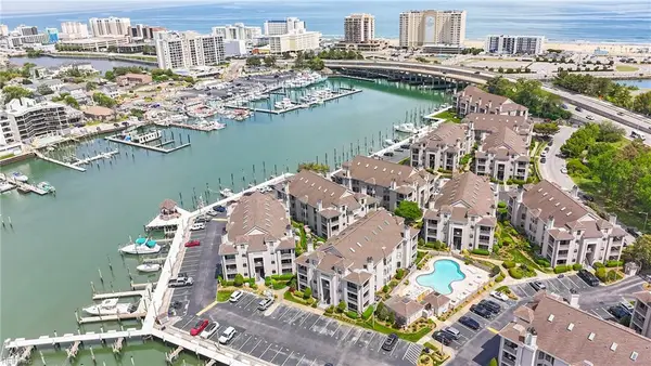 415 Harbour Point #306, Virginia Beach, VA 23451