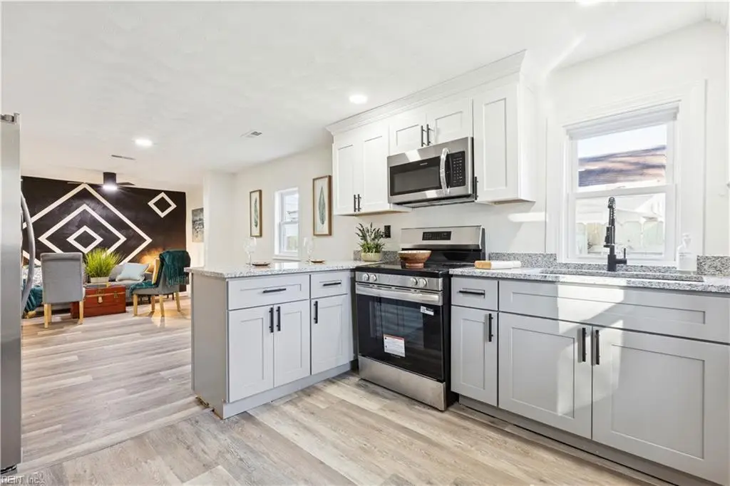 204 Bute Street, Suffolk, VA 23434 - #1