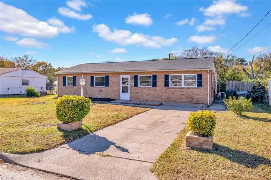 635 Kings View Court, Hampton, VA 23669 - #2