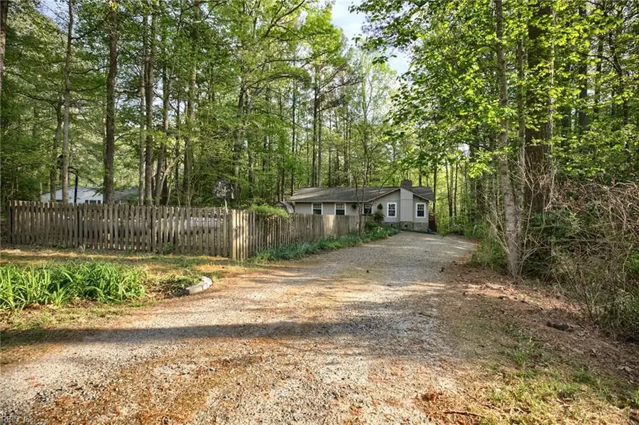 6711 Lake View Drive, Gloucester, VA 23061 - #2
