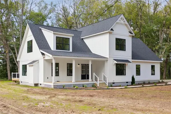 5661 Fairfield Lane, Hayes, VA 23072