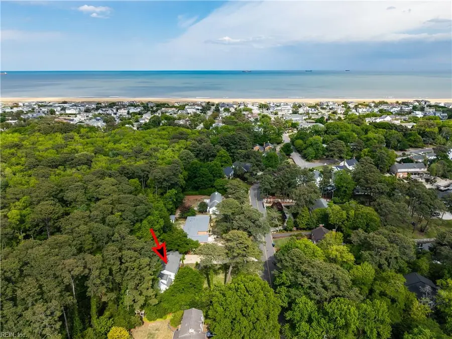 420 Susan Constant Drive, Virginia Beach, VA 23451 - #2