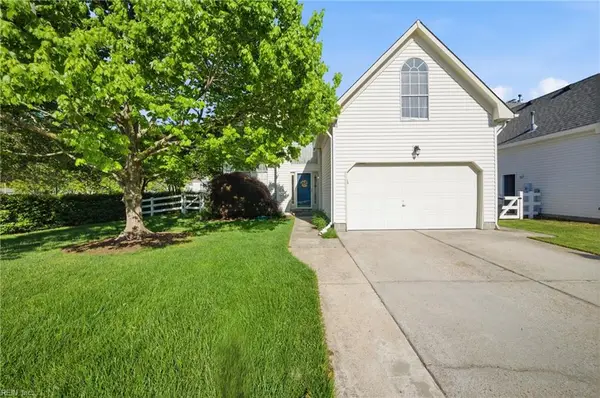 2572 Seven Kings Road, Virginia Beach, VA 23456
