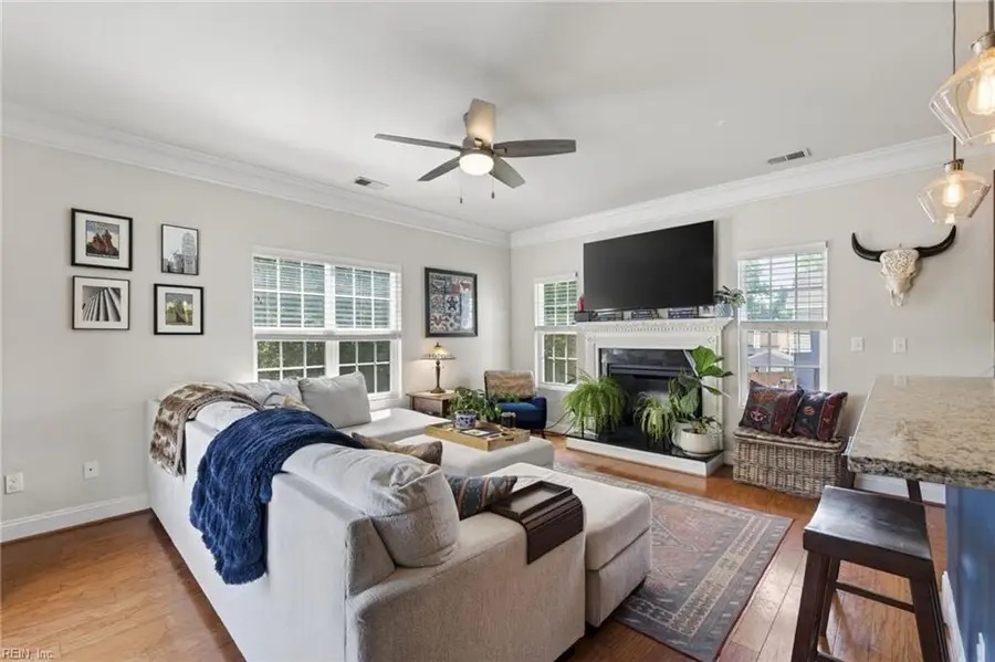 458 Oceana Blvd N, Virginia Beach, VA 23454 - #3