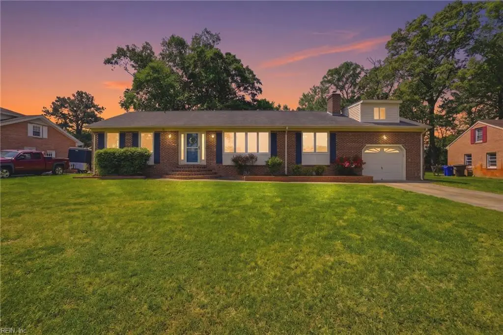 180 Yorkshire Road, Portsmouth, VA 23701 - #1