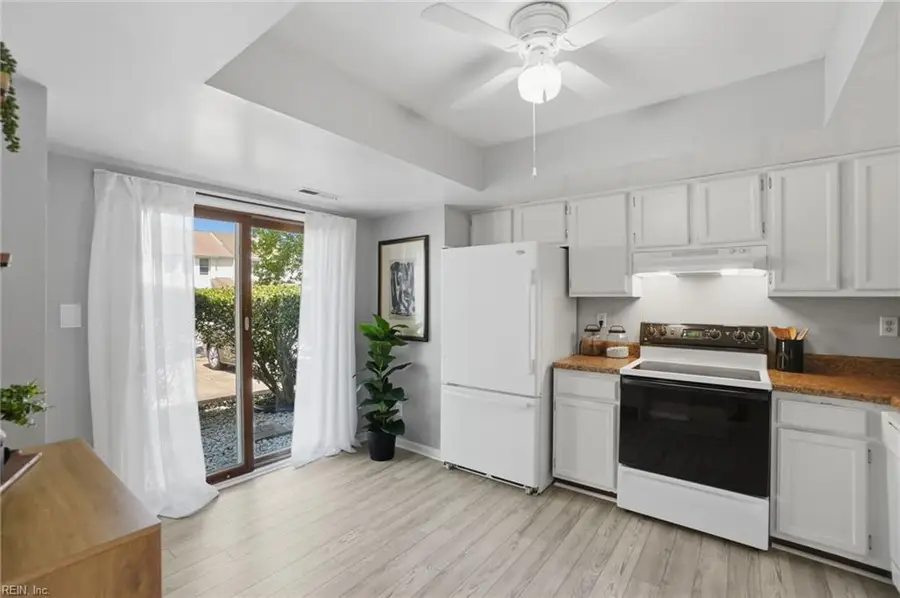 718 Woodbox Drive, Virginia Beach, VA 23462 - #3