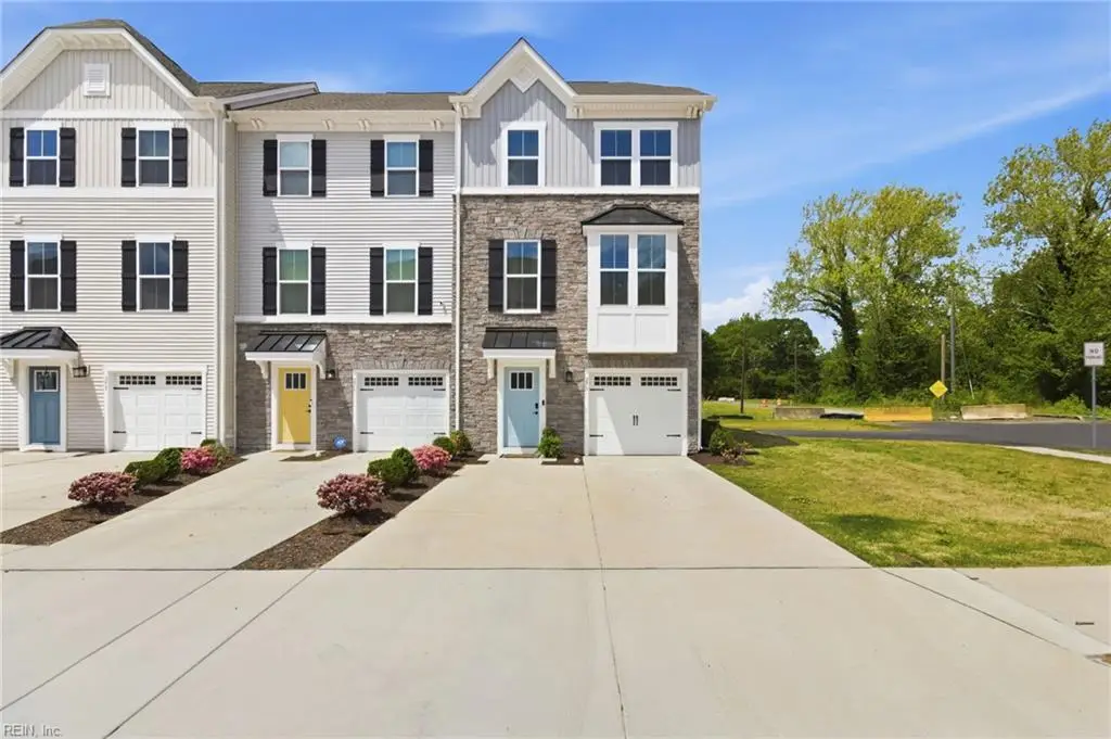 273 Falcon Avenue, Portsmouth, VA 23701 - #1