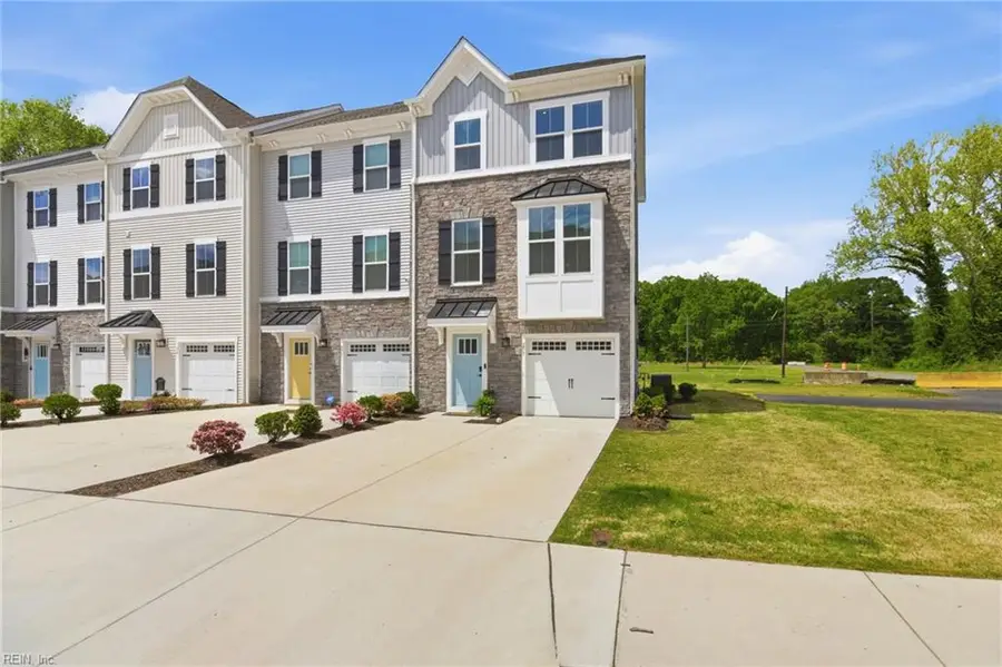 273 Falcon Avenue, Portsmouth, VA 23701 - #2