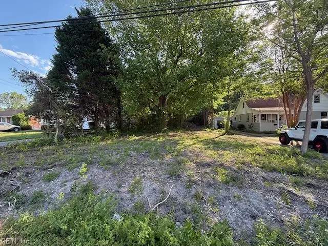 6004 Potomac Avenue, Hampton, VA 23605 - #1