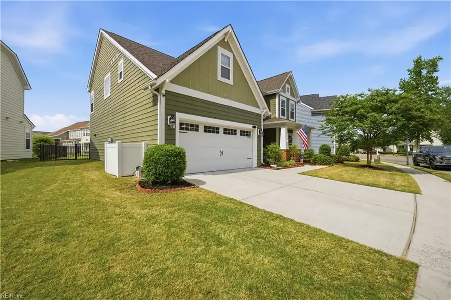 5449 Memorial Drive, Virginia Beach, VA 23455 - #2